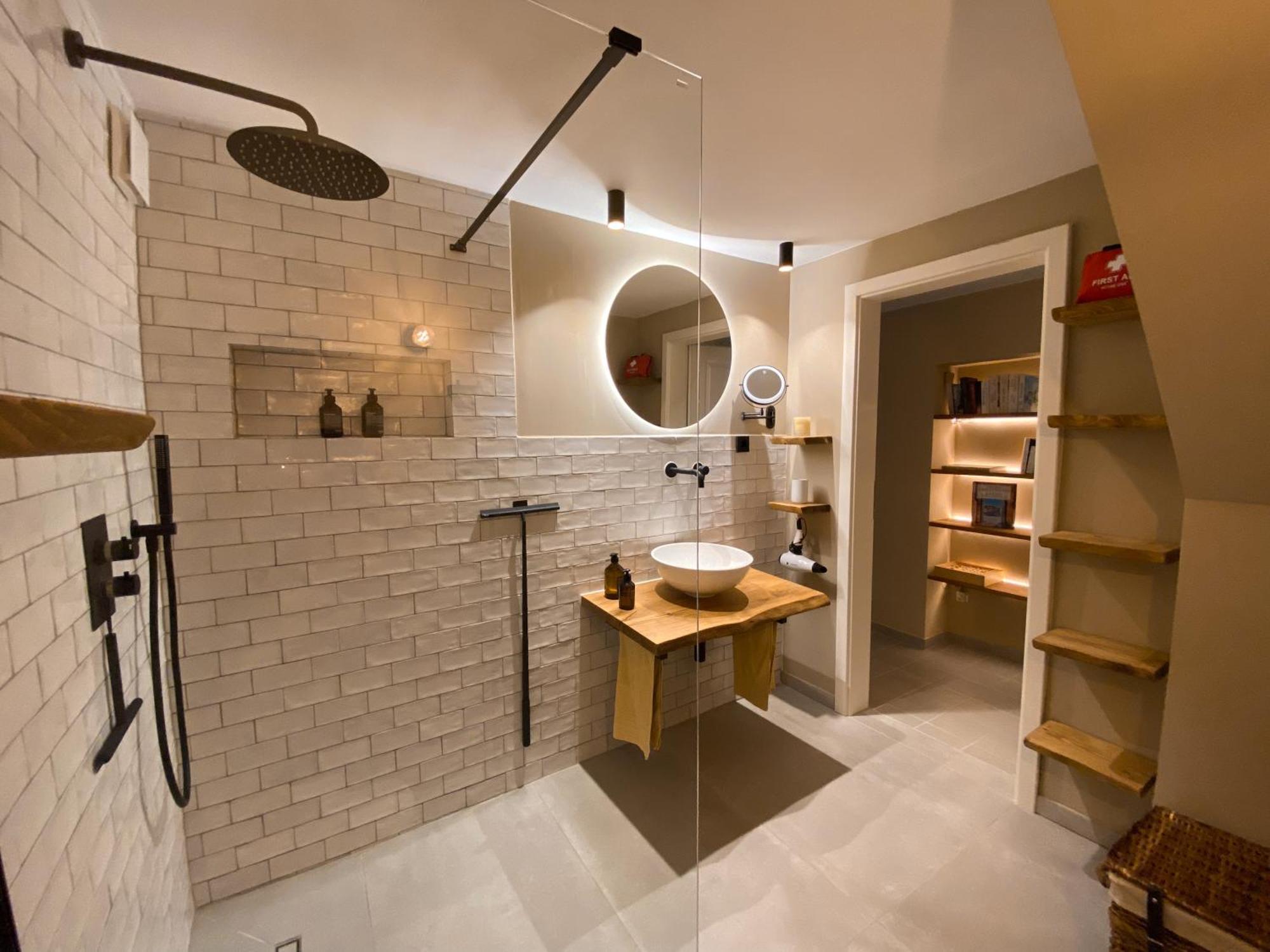Cosy Getaway Villa Gostinjac ภายนอก รูปภาพ